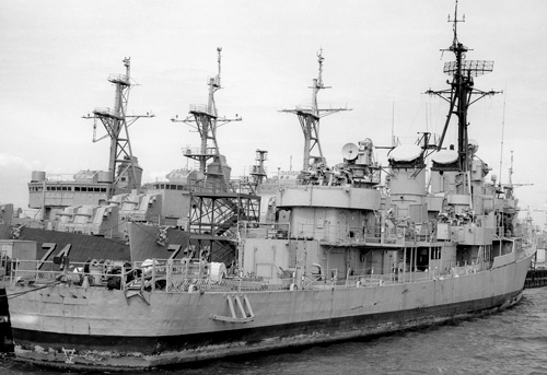 USS HOPEWELL (DD-681) San Diego, May 1971